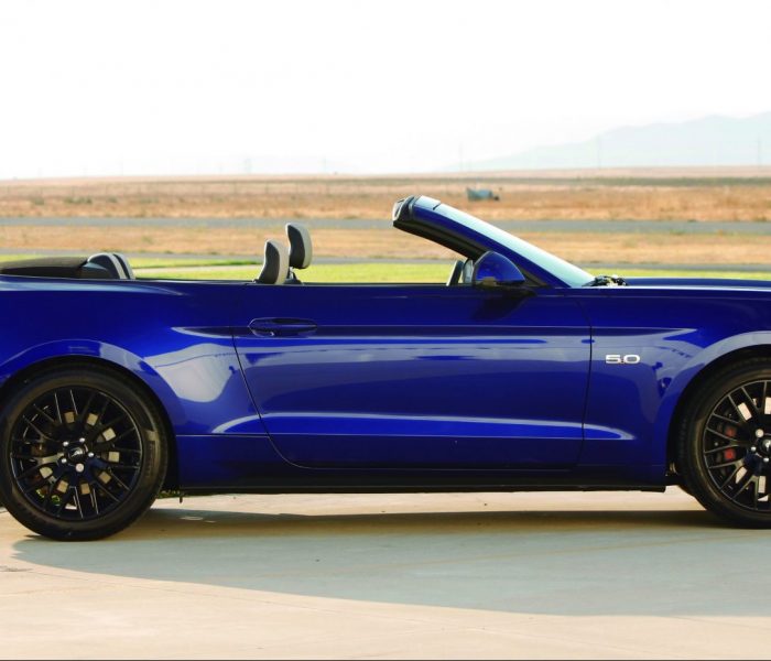 air marugan y mustang cabrio 2015